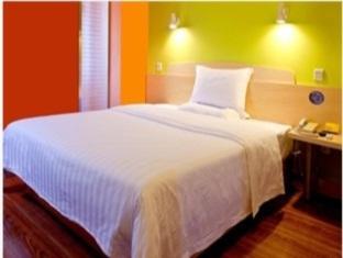 7 Days Inn Tanggu Hebei Road Тяньцзинь Экстерьер фото